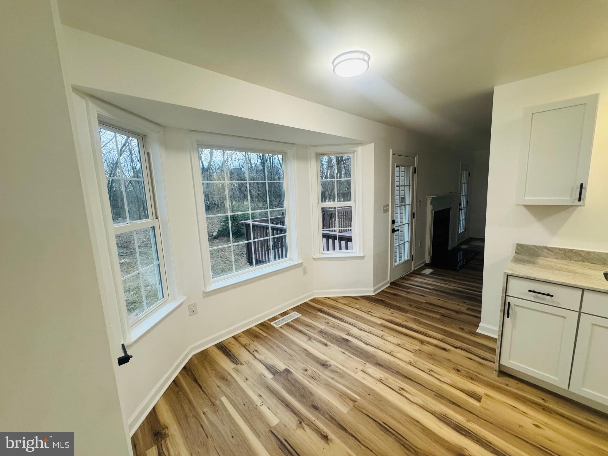 SWAN POND - Residential