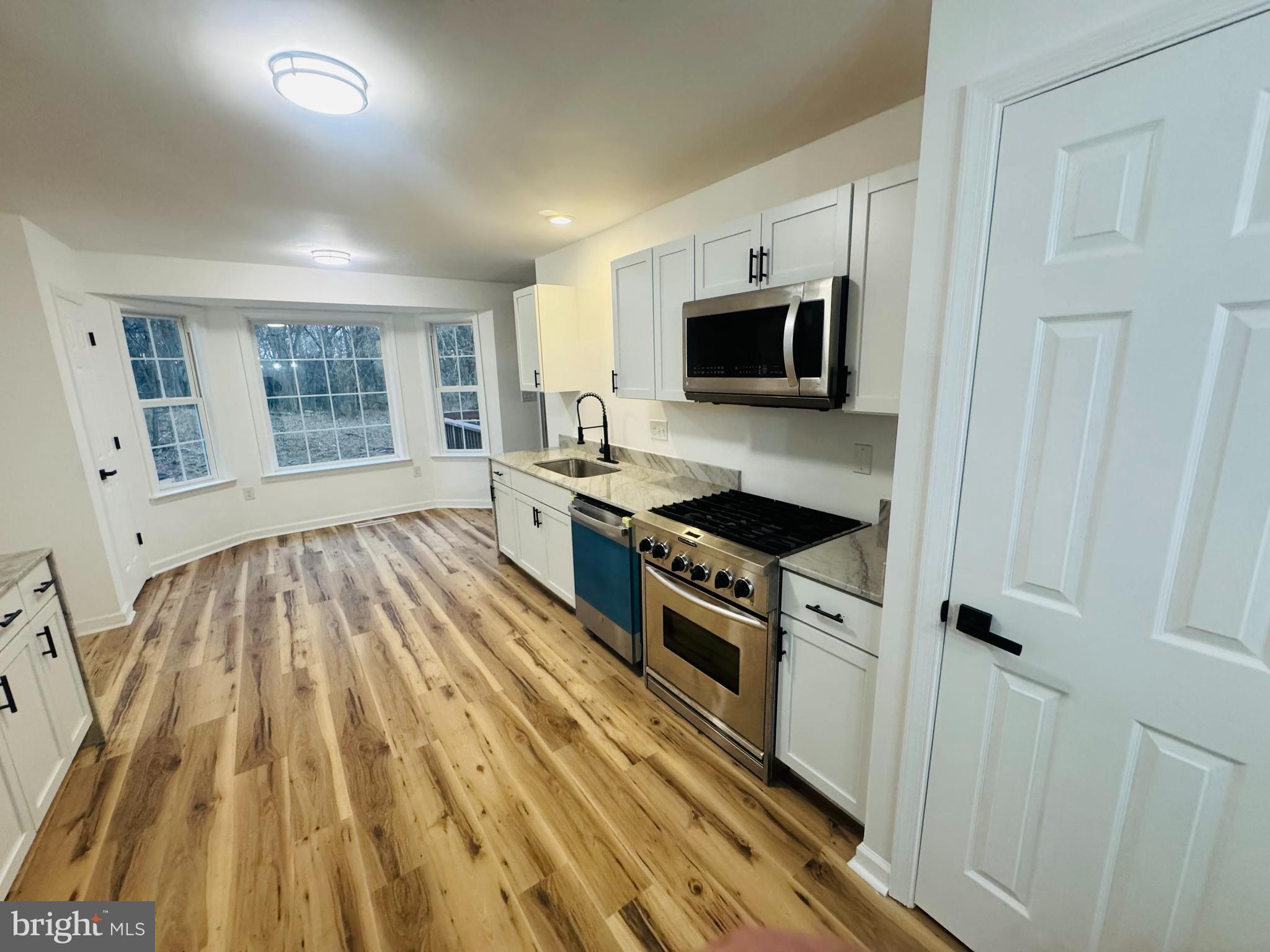 SWAN POND - Residential