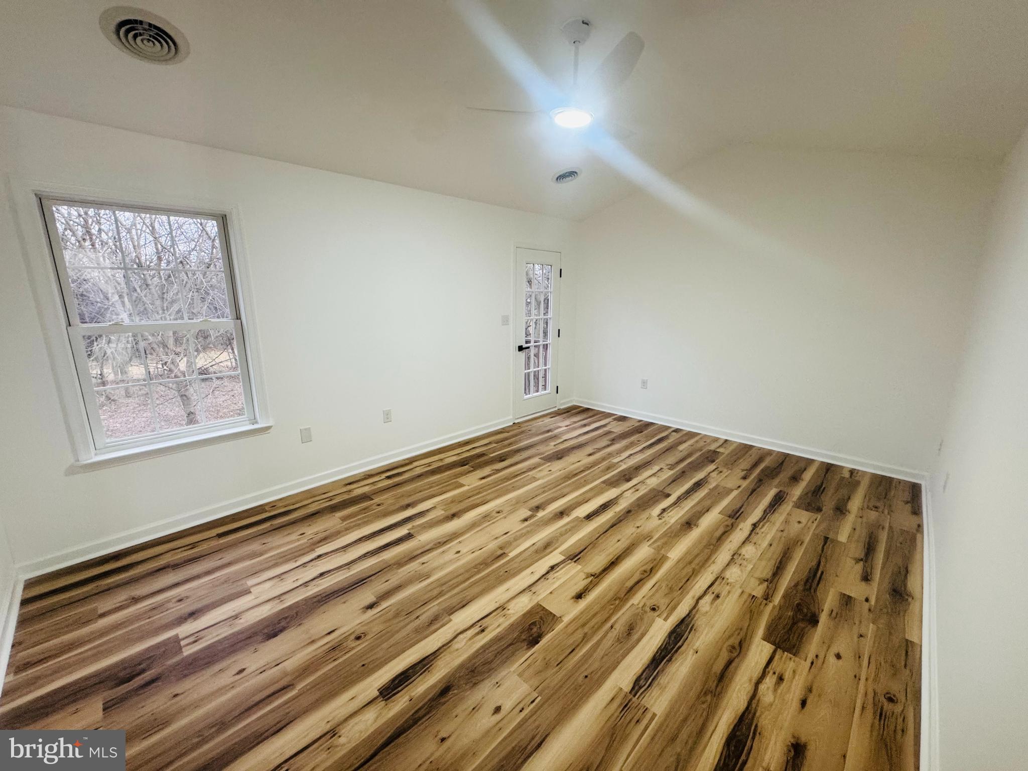 SWAN POND - Residential