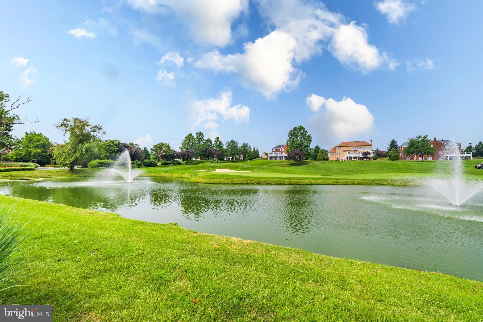 BELMONT COUNTRY CLUB - Residential