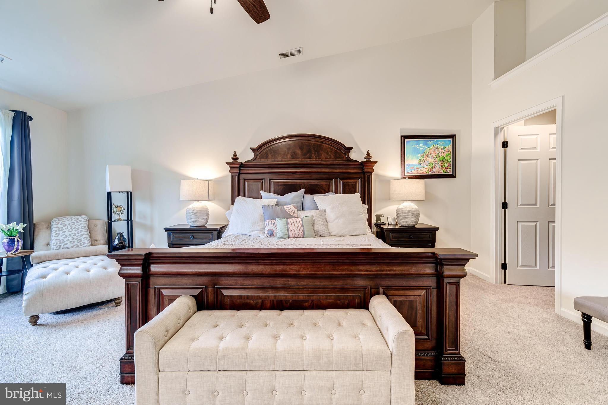 BELMONT COUNTRY CLUB - Residential