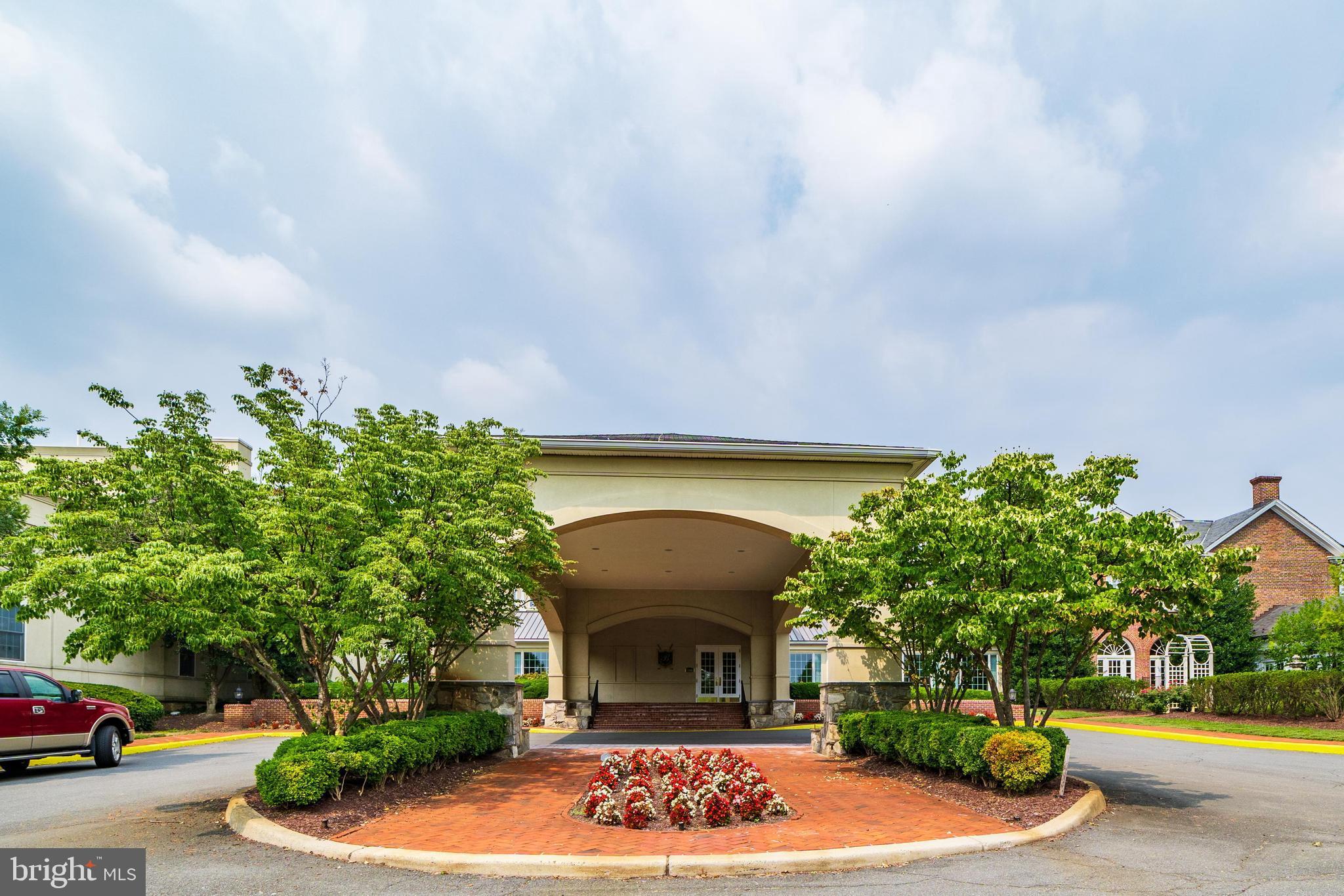 BELMONT COUNTRY CLUB - Residential