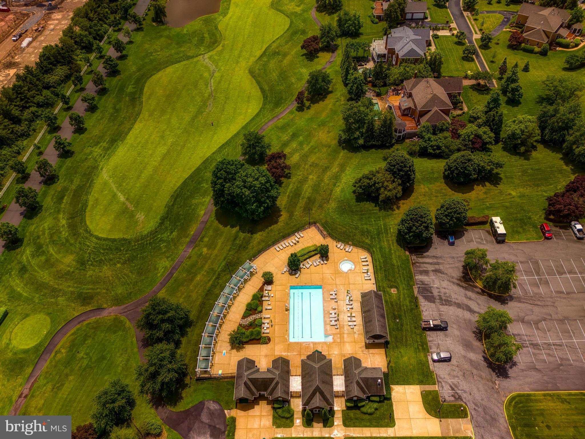 BELMONT COUNTRY CLUB - Residential