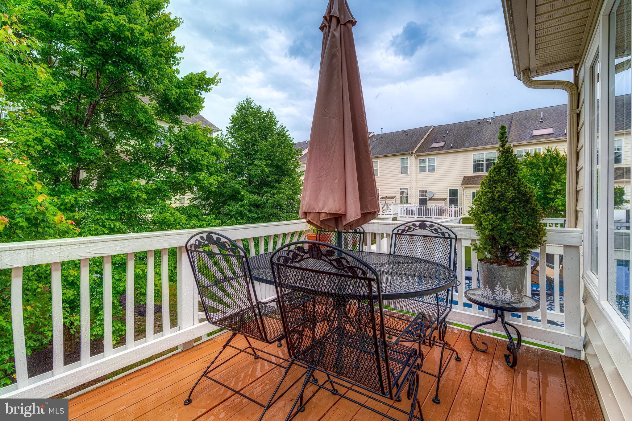 BELMONT COUNTRY CLUB - Residential