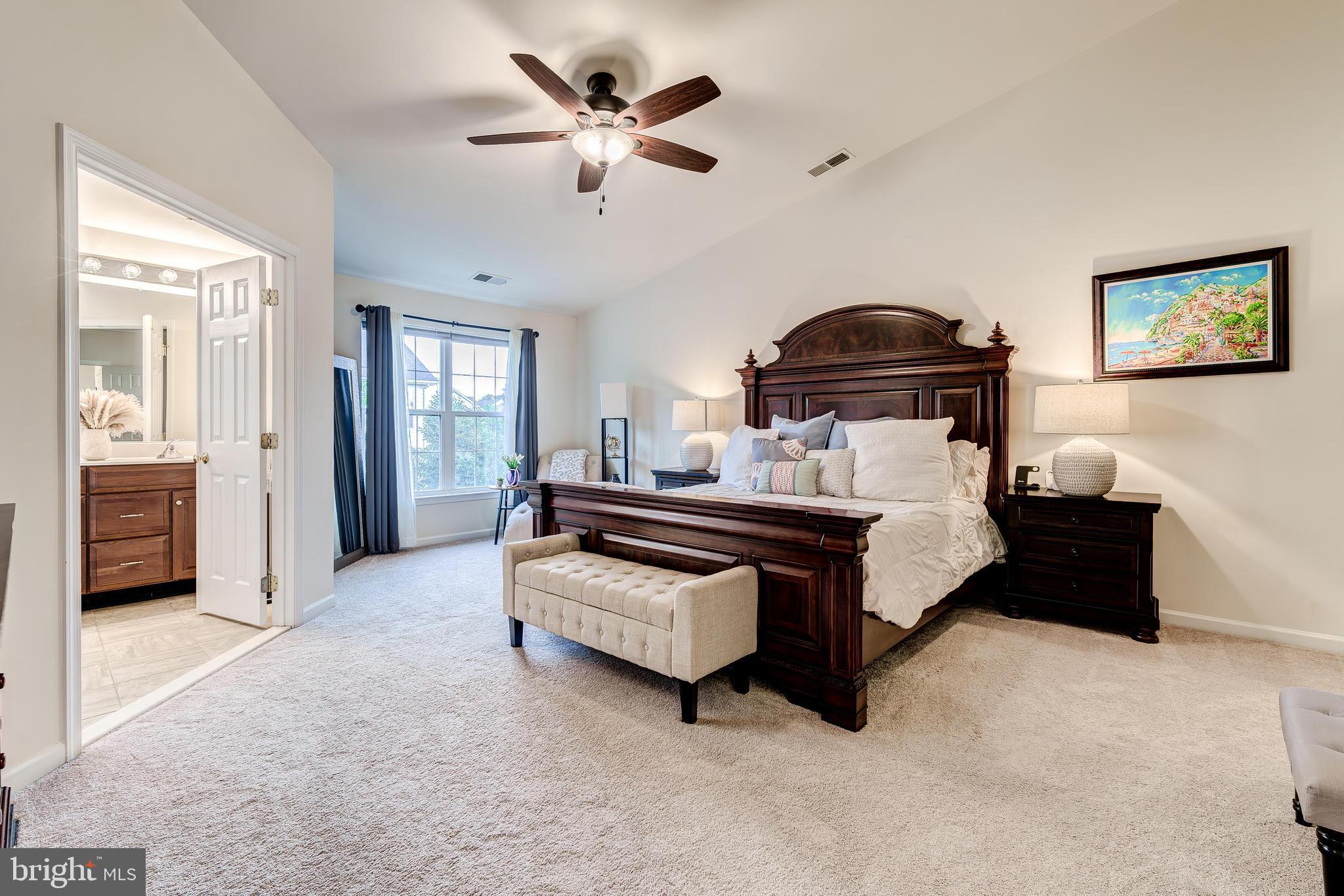 BELMONT COUNTRY CLUB - Residential