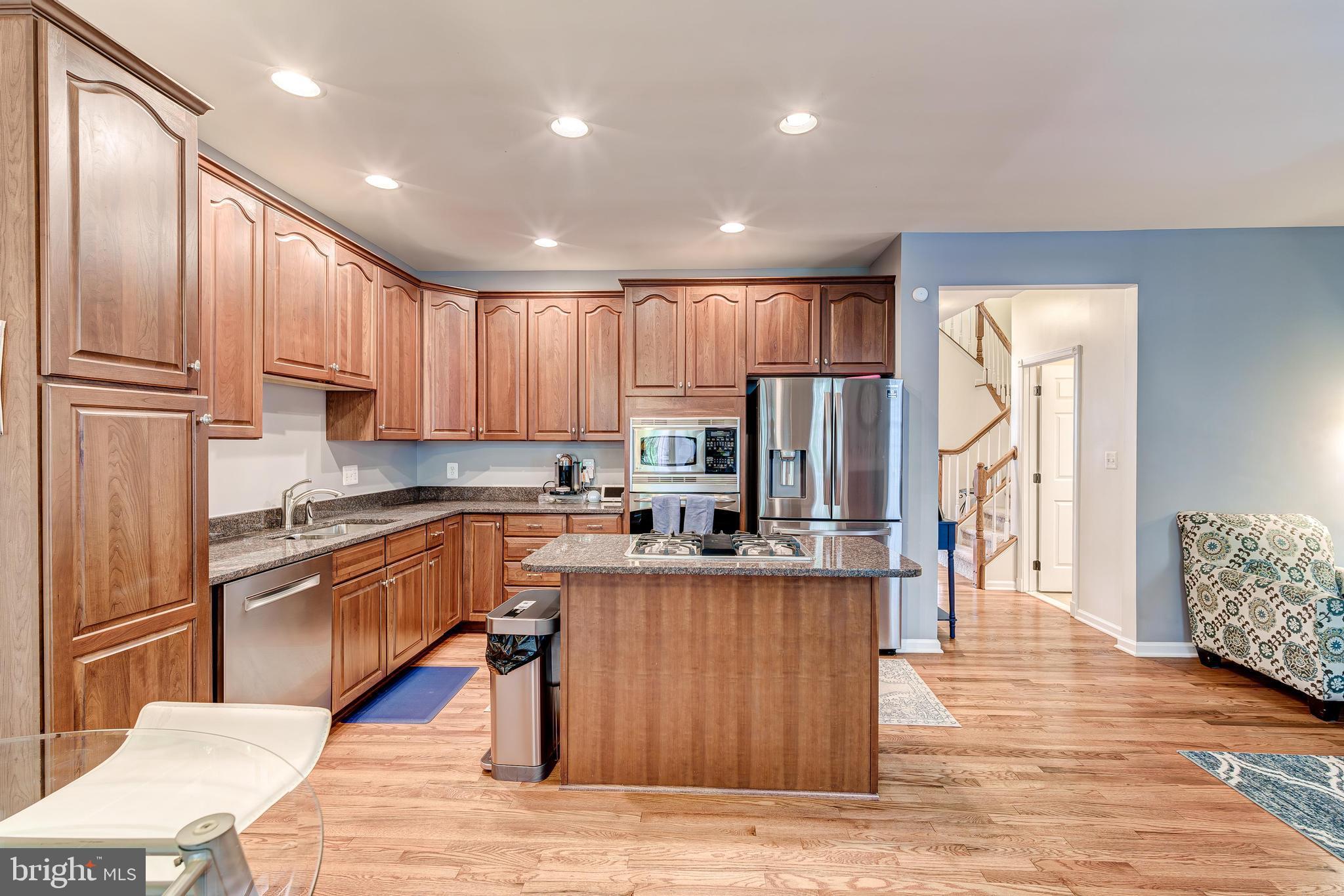 BELMONT COUNTRY CLUB - Residential