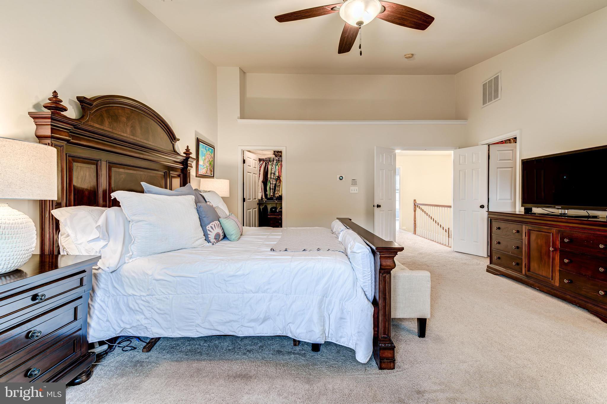 BELMONT COUNTRY CLUB - Residential