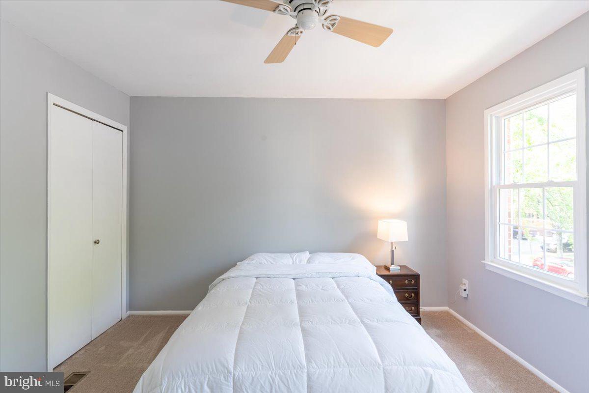 NEWINGTON STATION - Residential