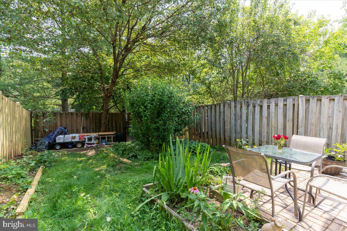 NEWINGTON STATION - Residential