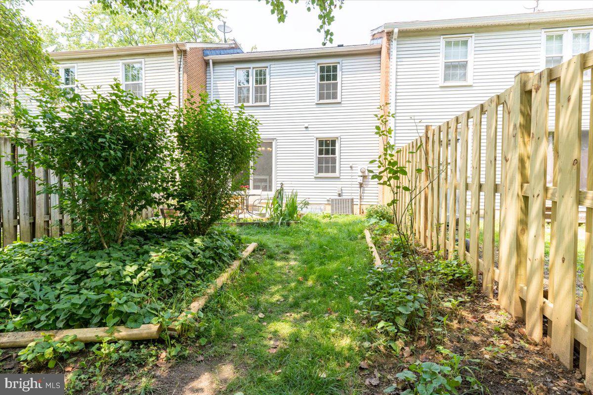 NEWINGTON STATION - Residential