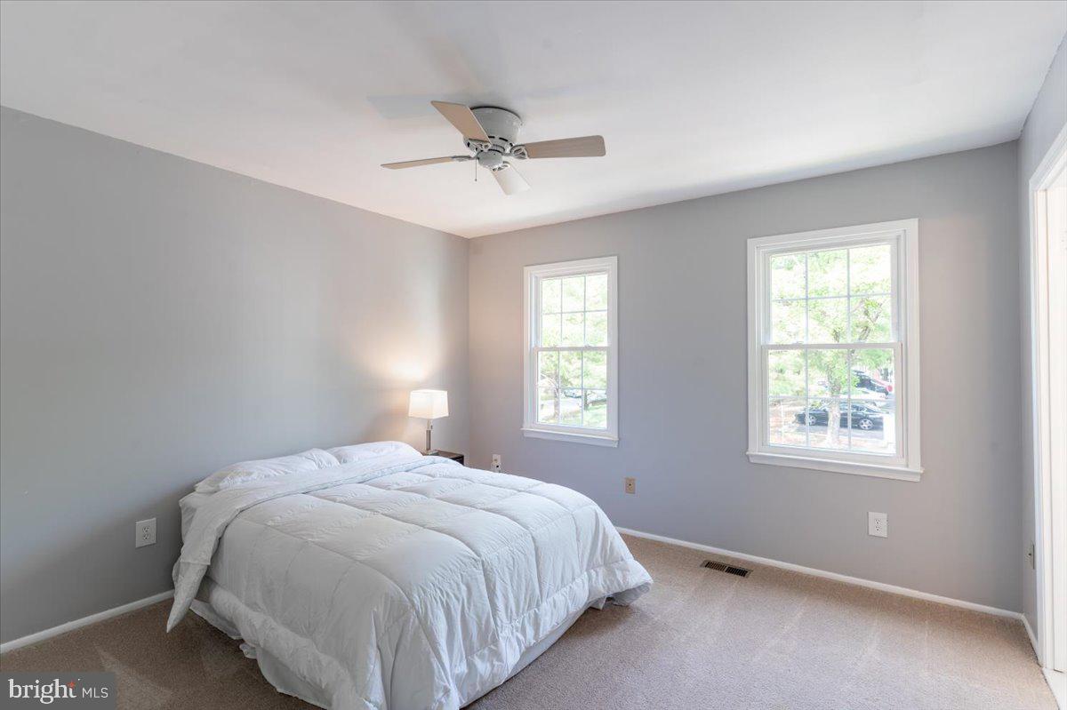 NEWINGTON STATION - Residential