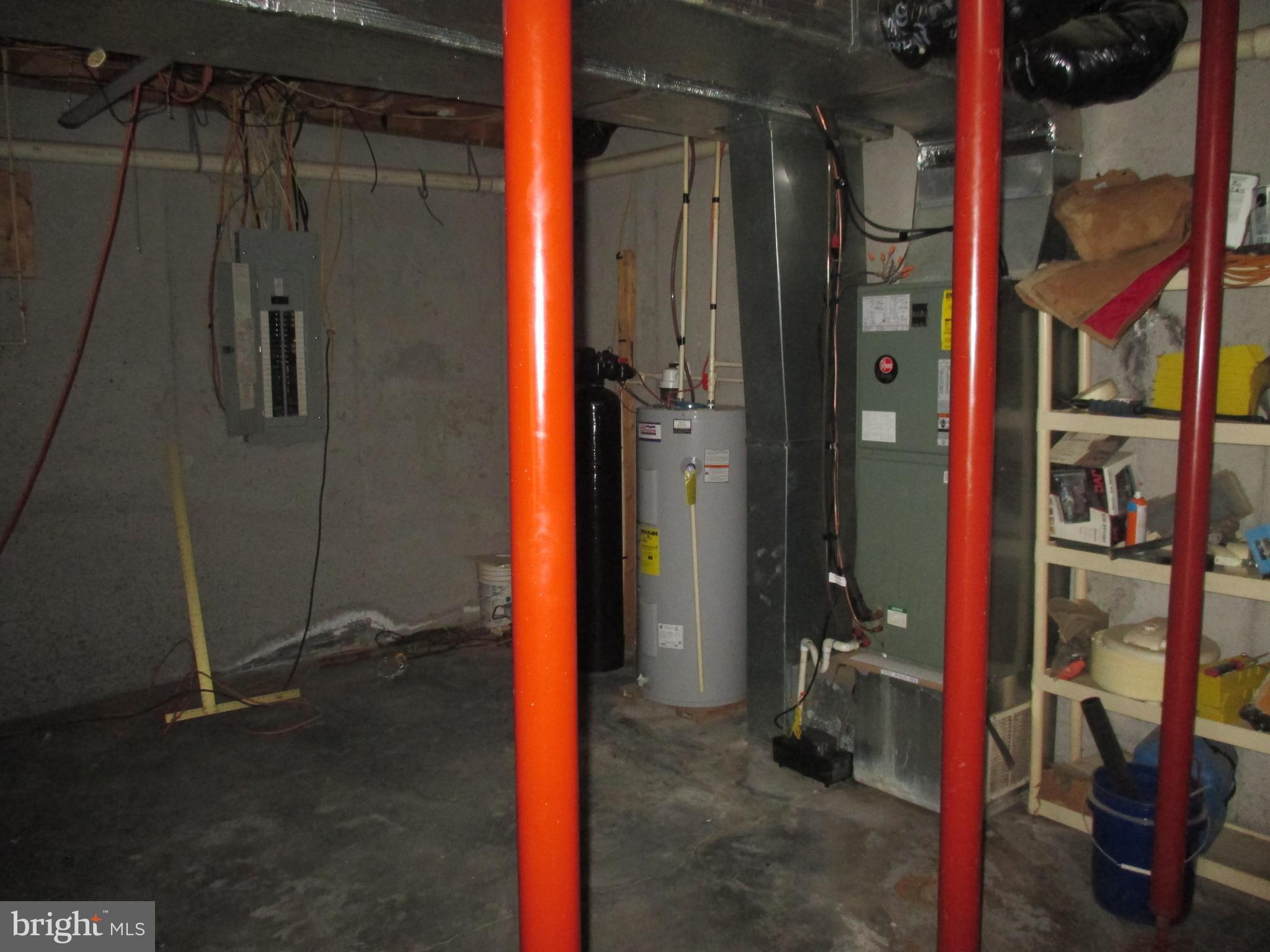 CACAPON MOUNTAIN RETREAT - Residential