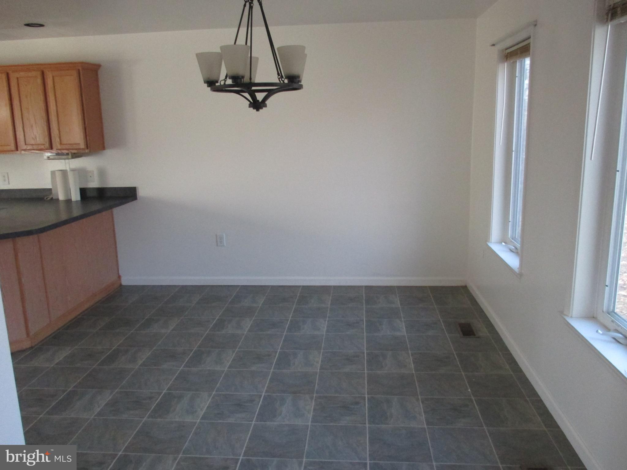 CACAPON MOUNTAIN RETREAT - Residential