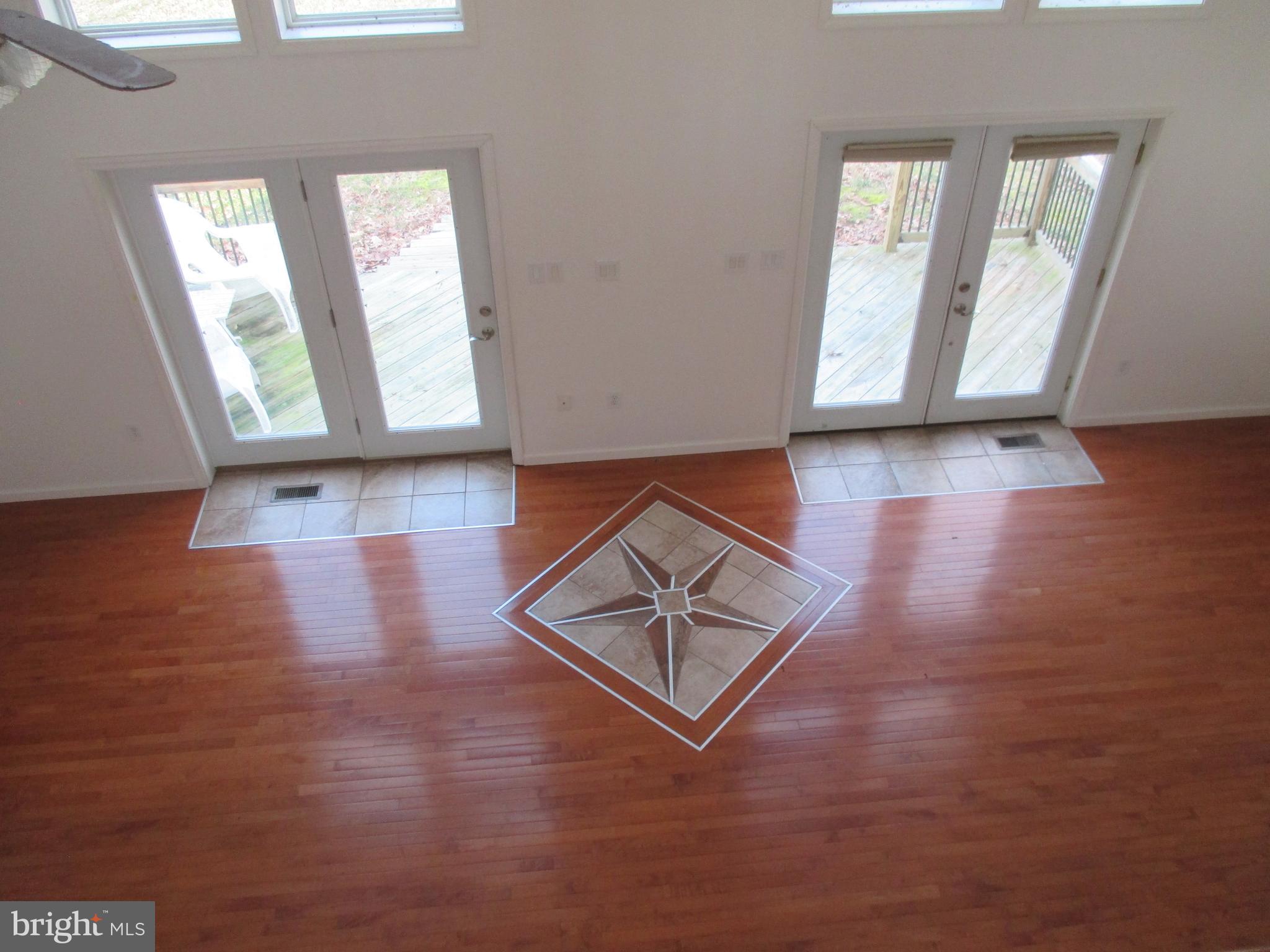 CACAPON MOUNTAIN RETREAT - Residential