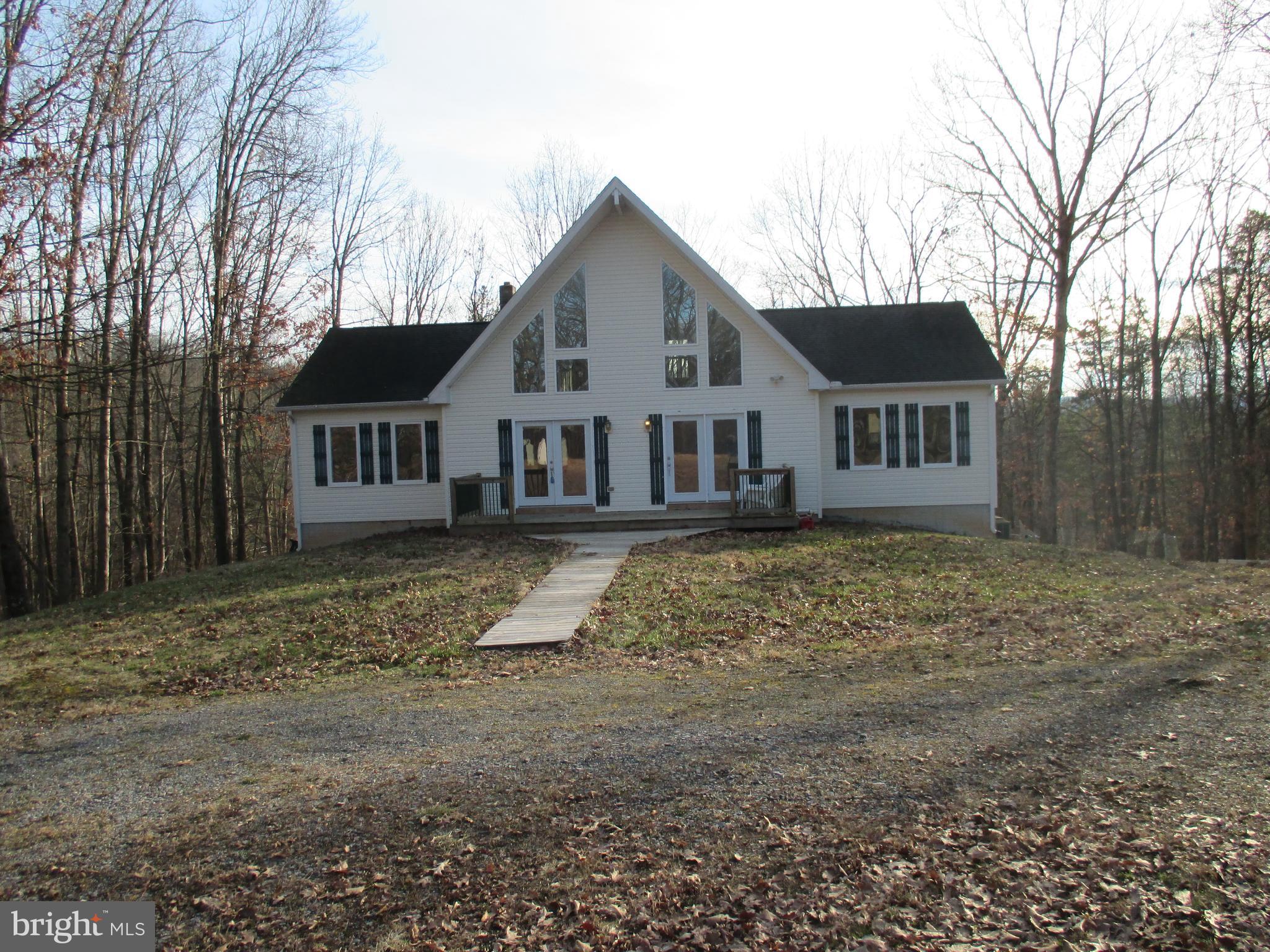 CACAPON MOUNTAIN RETREAT - Residential
