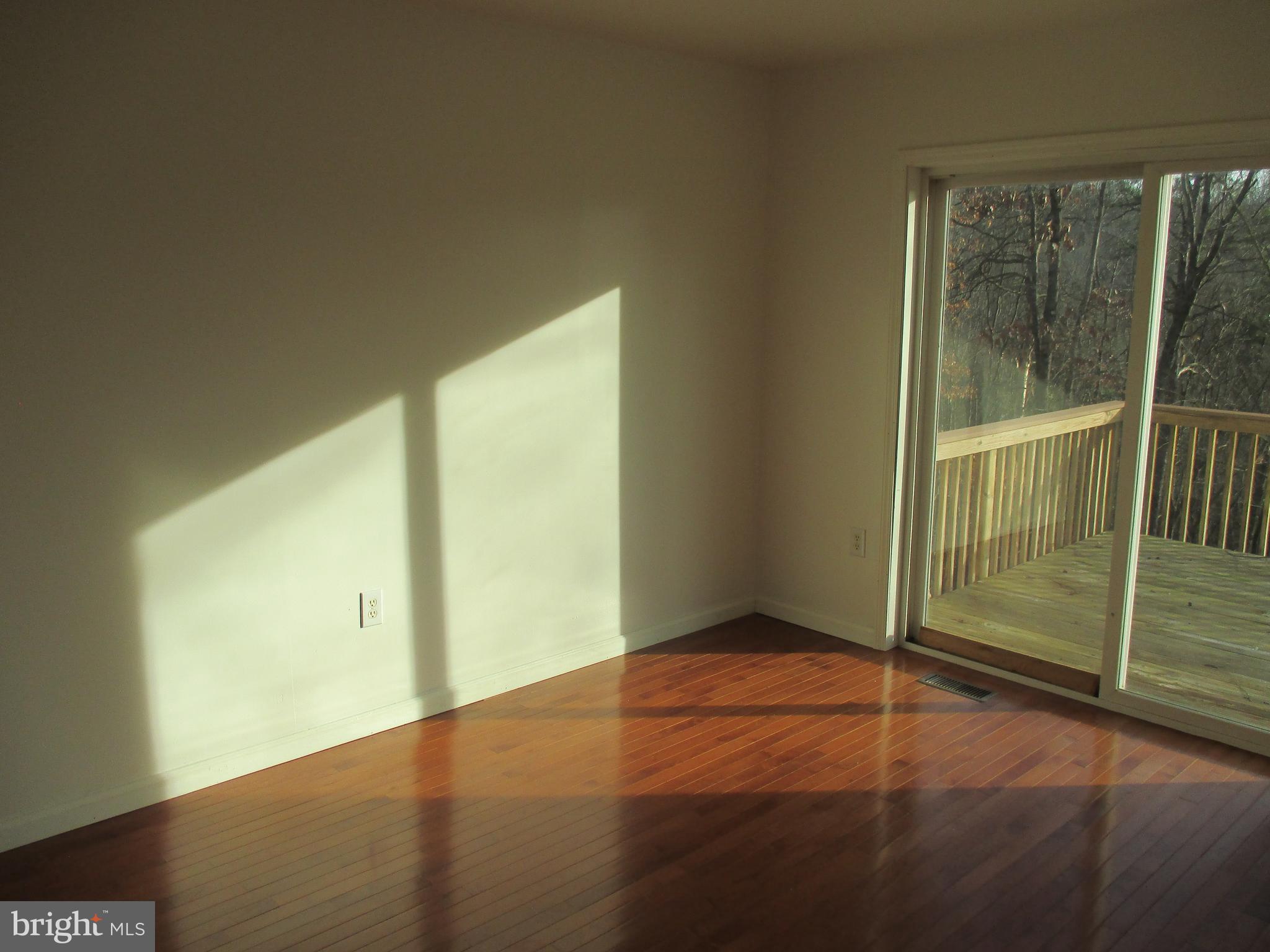 CACAPON MOUNTAIN RETREAT - Residential