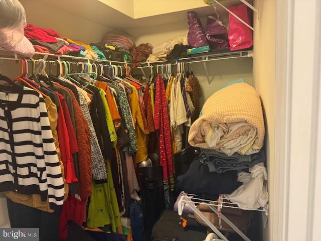 BRAMBLETON - Residential Lease