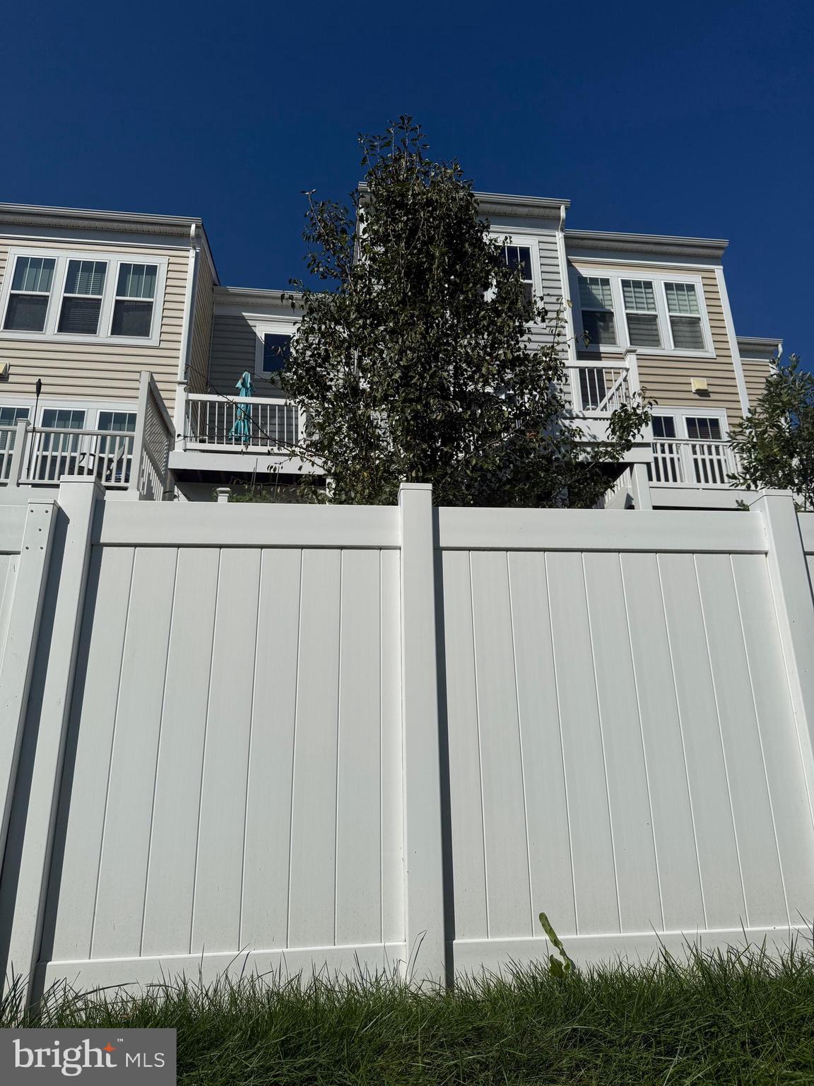 BRAMBLETON - Residential Lease