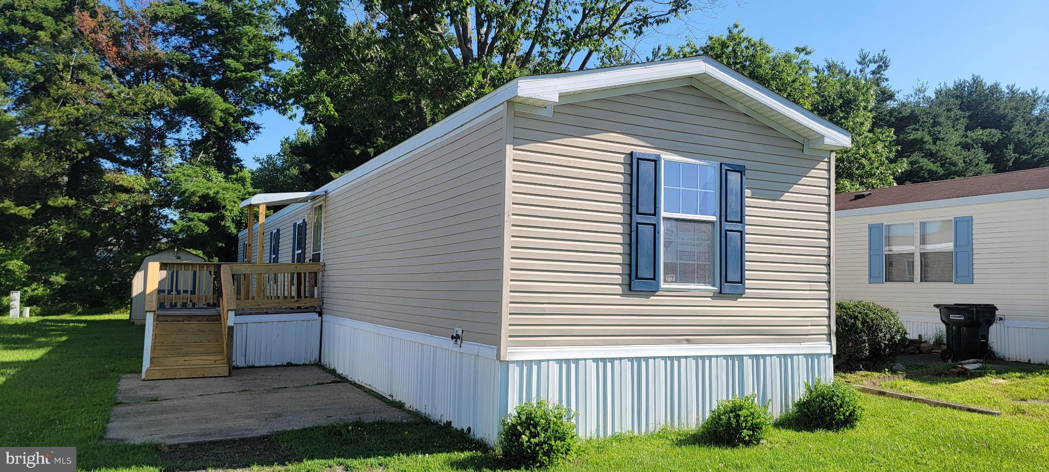 200 BEECHWOOD AVENUE 2