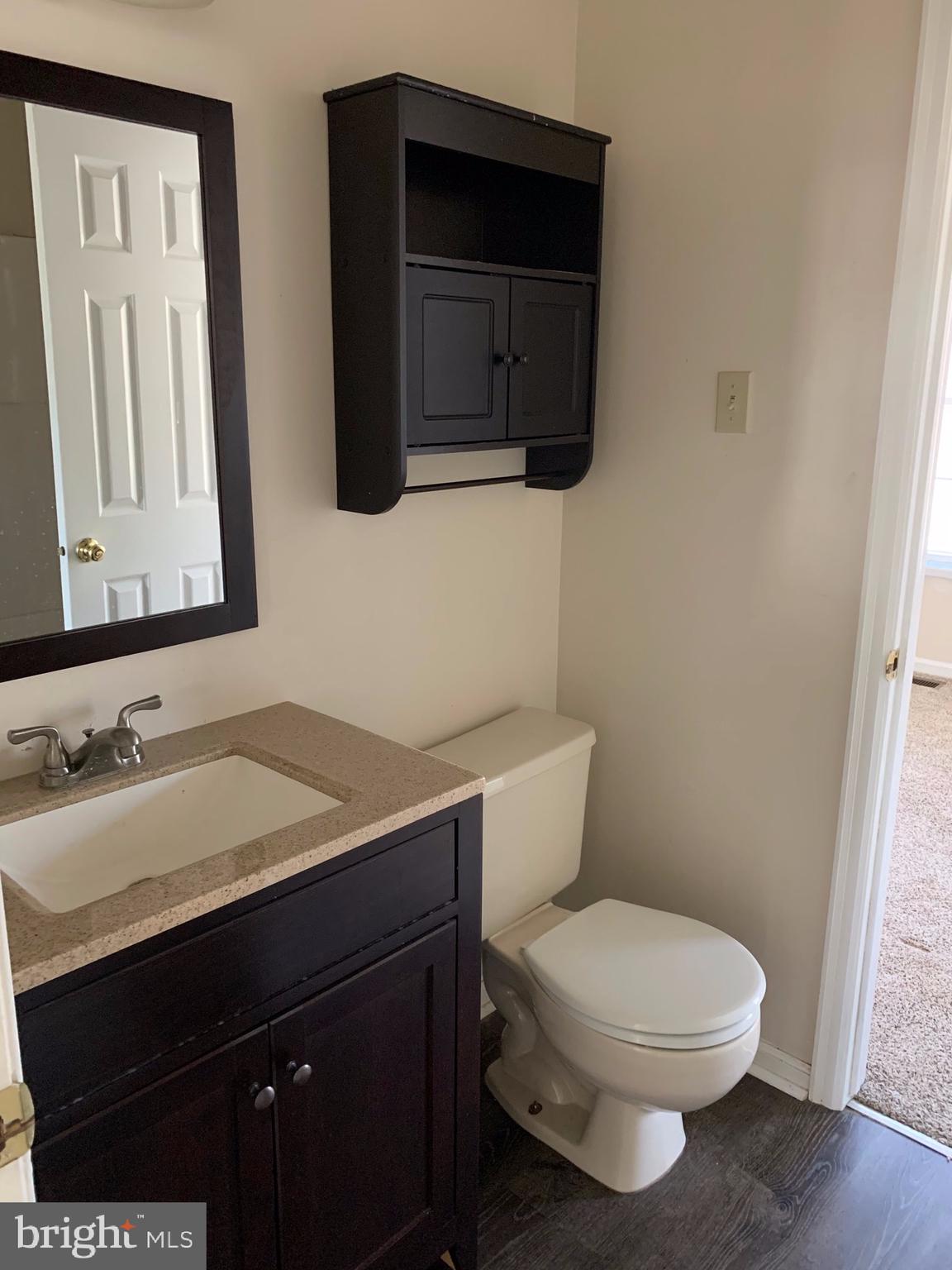 LAUREL WOODS - Residential Lease