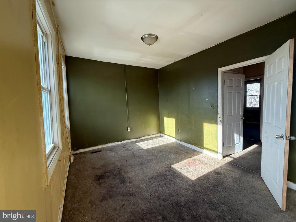 SAINT JOSEPHS - Residential