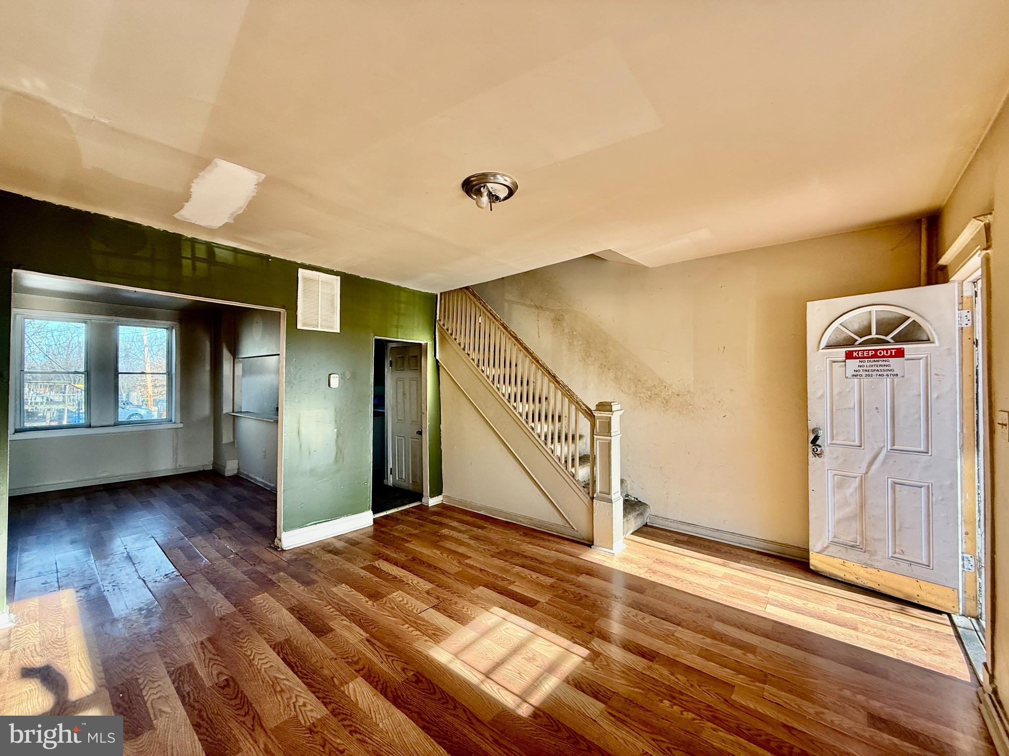 SAINT JOSEPHS - Residential