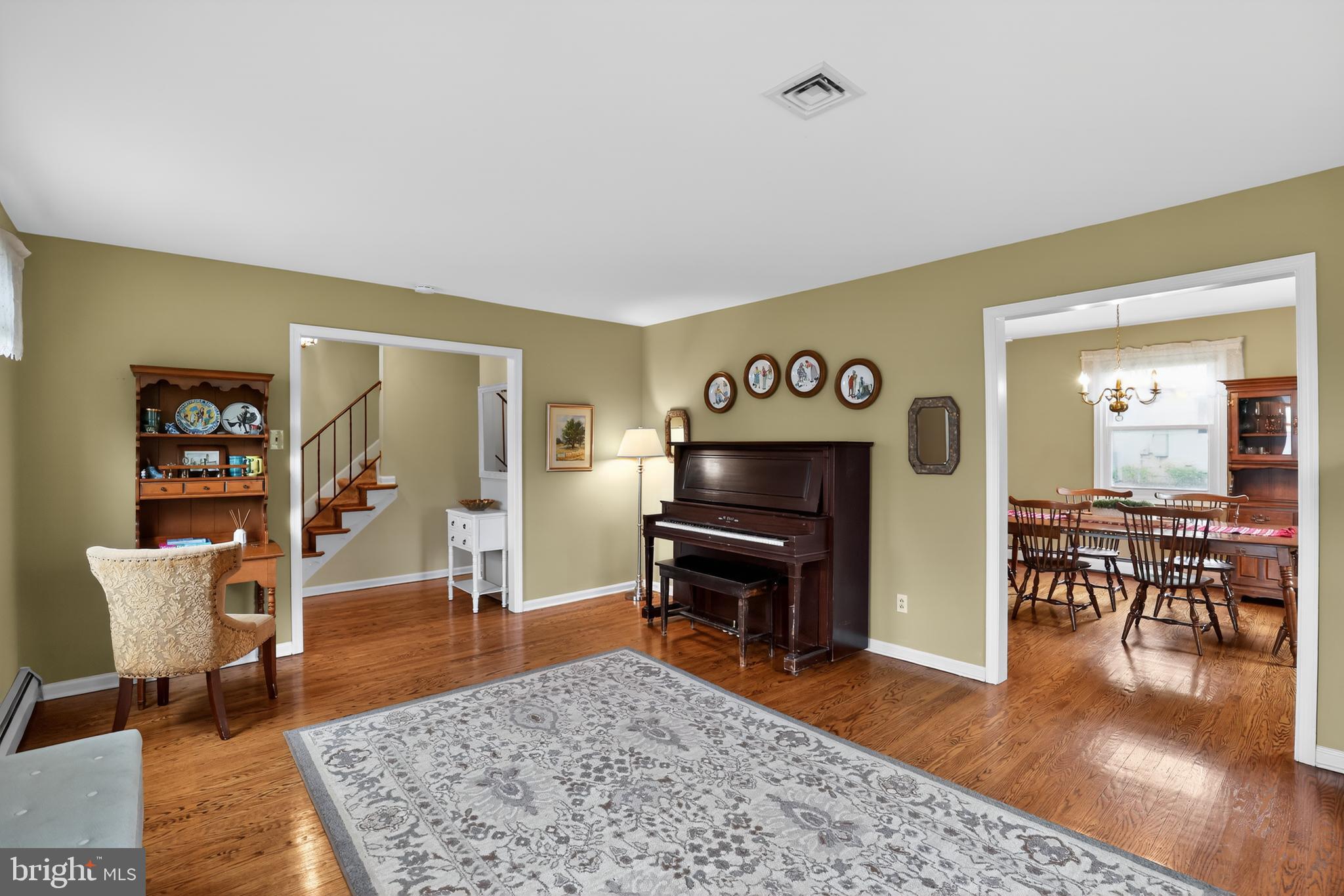 WESTTOWN COUNTRY - Residential