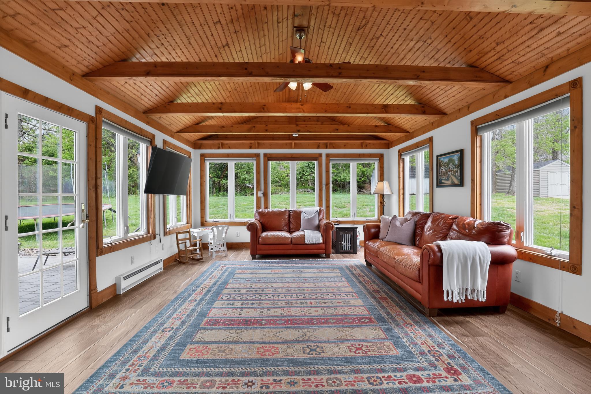 WESTTOWN COUNTRY - Residential