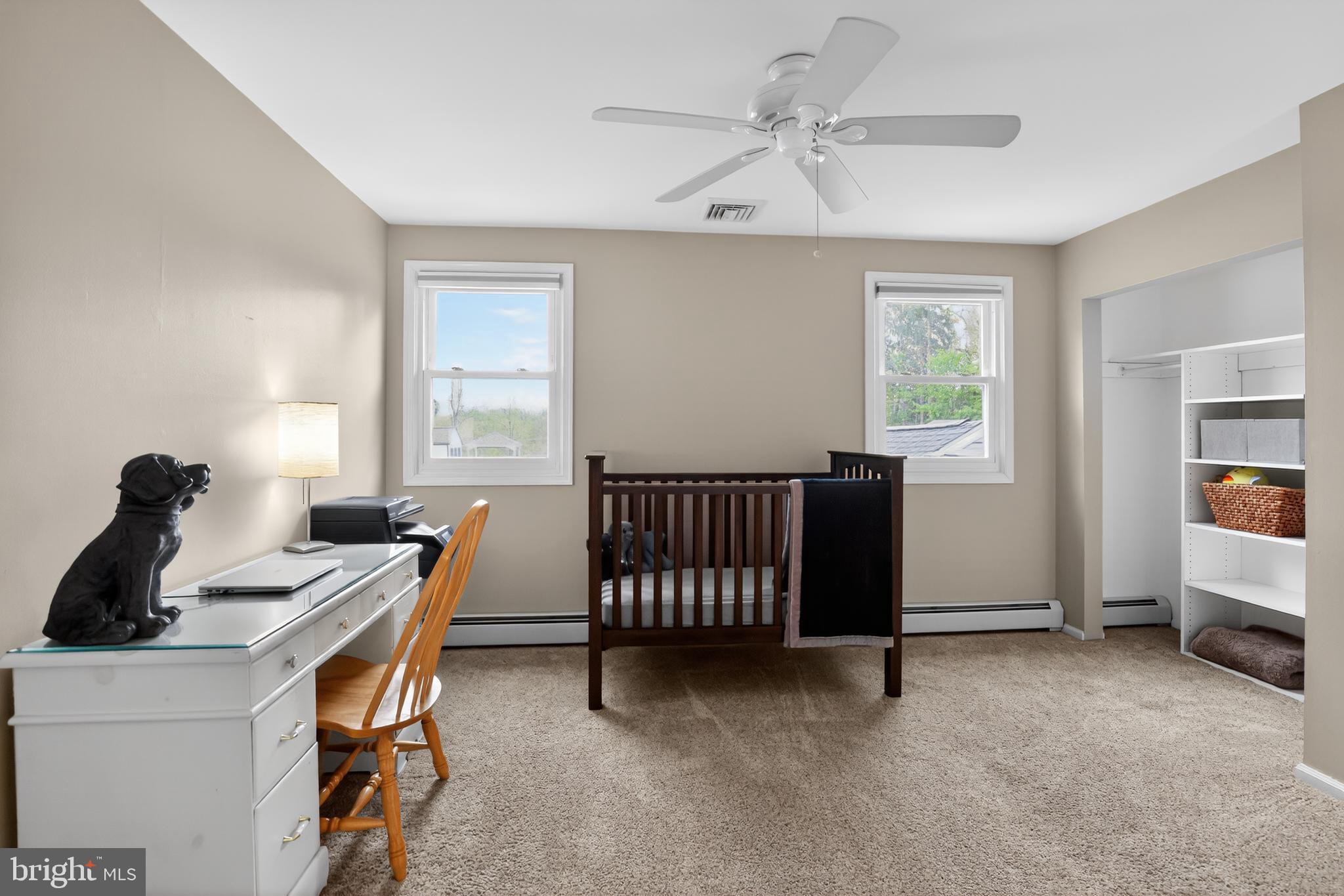 WESTTOWN COUNTRY - Residential