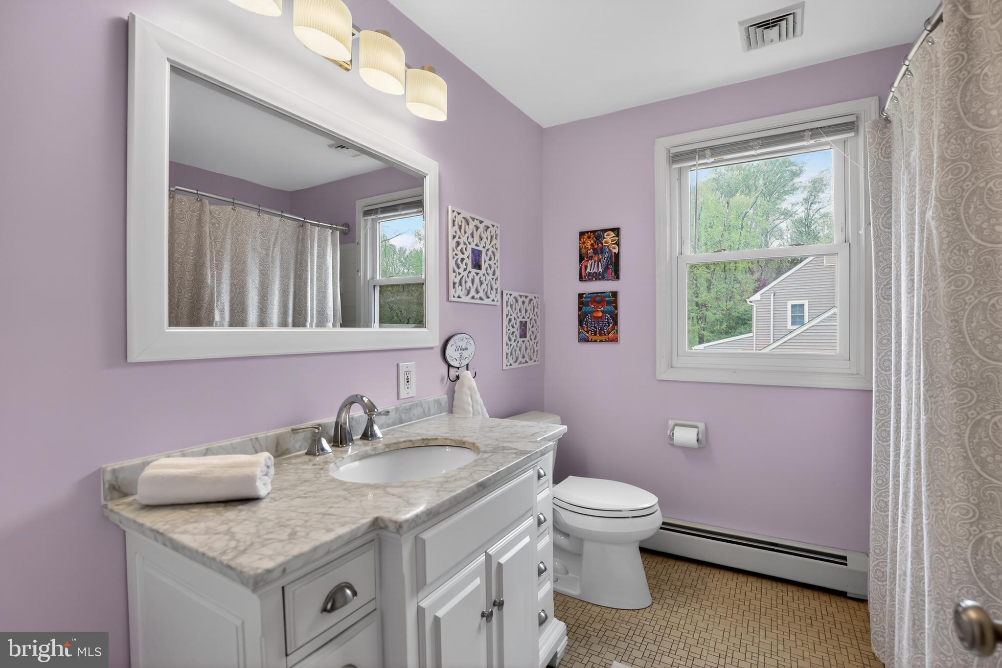 WESTTOWN COUNTRY - Residential