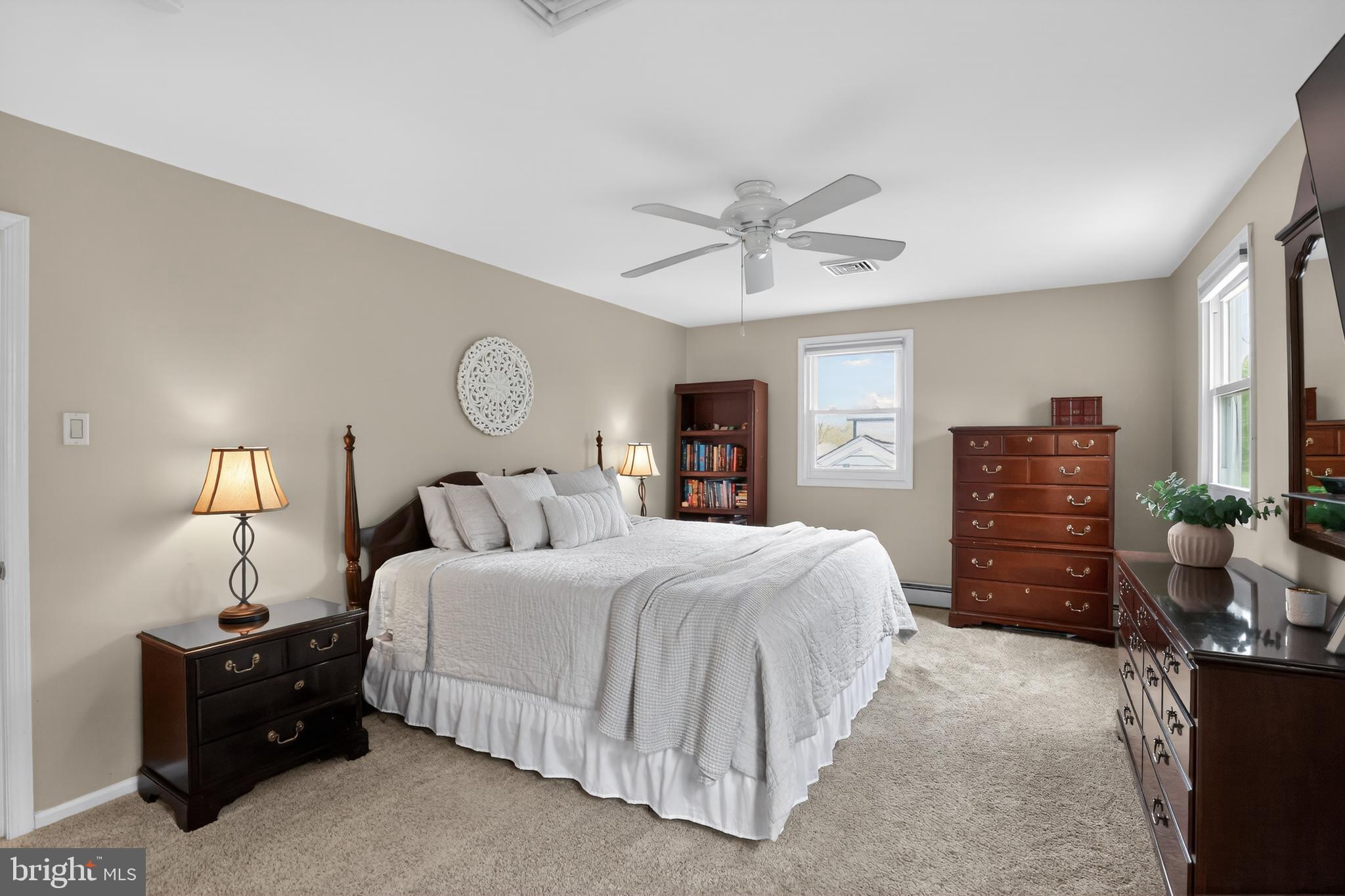 WESTTOWN COUNTRY - Residential