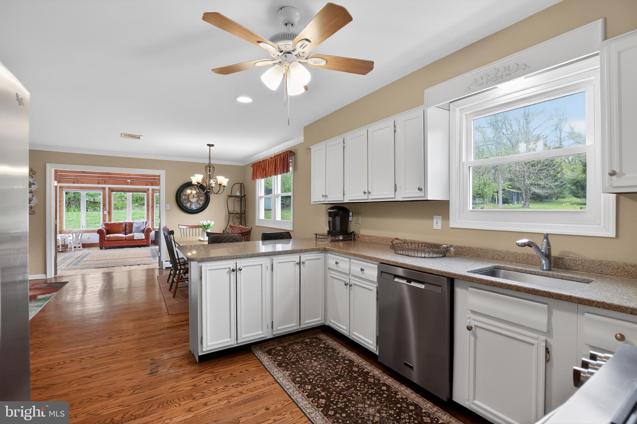 WESTTOWN COUNTRY - Residential