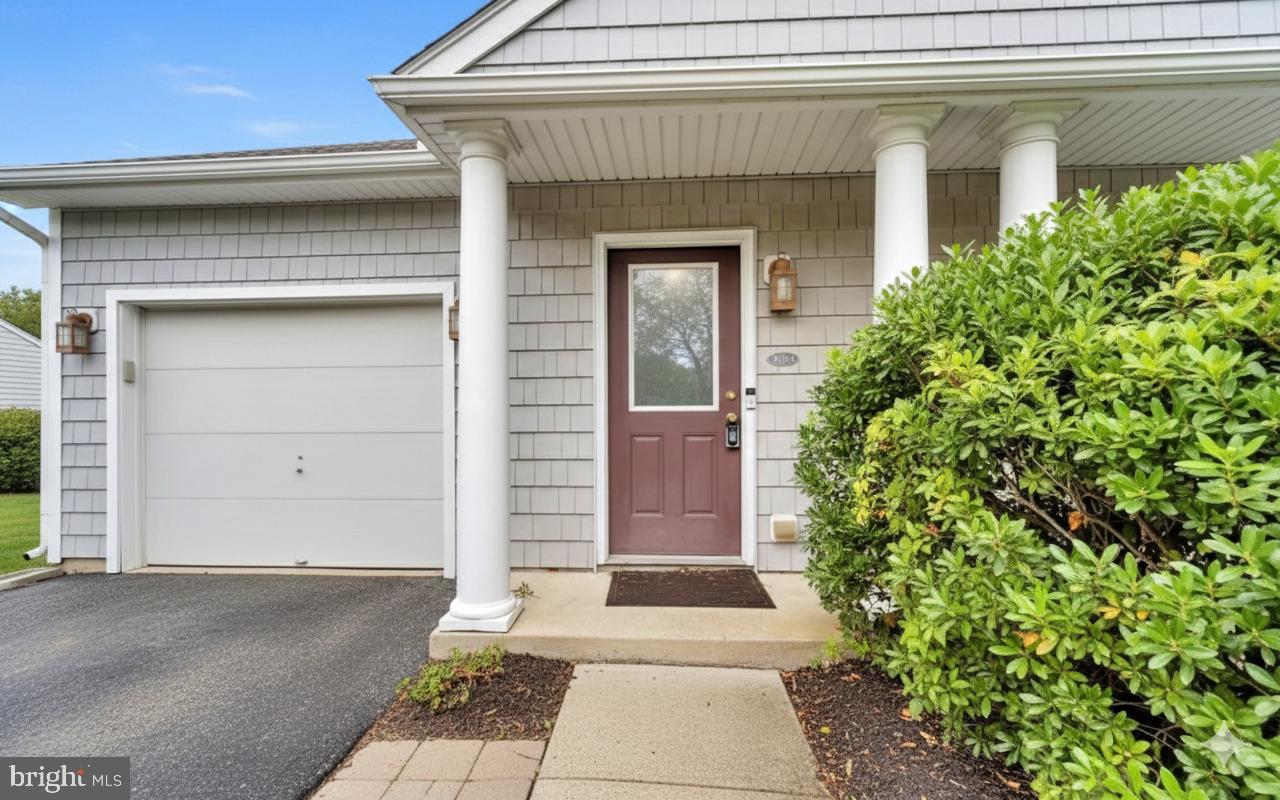 SEA COAST COURT - Residential