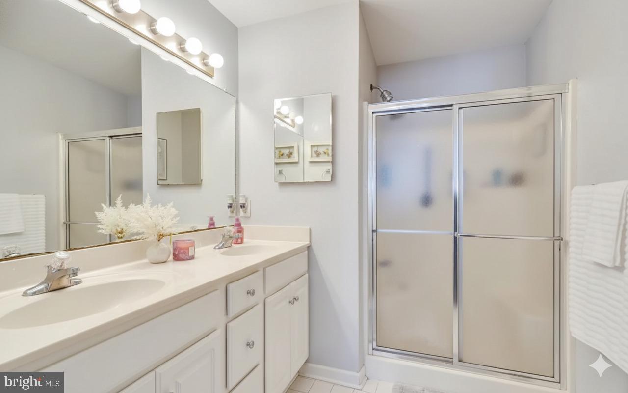 SEA COAST COURT - Residential