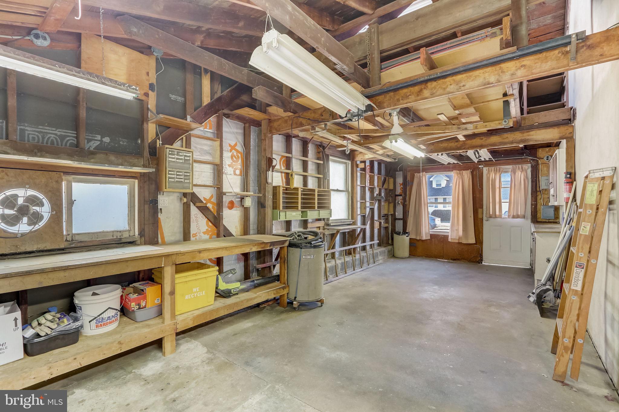 WASHINGTON HGTS - Residential