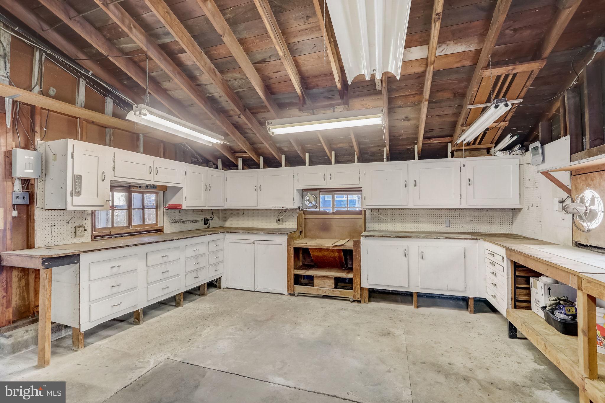 WASHINGTON HGTS - Residential