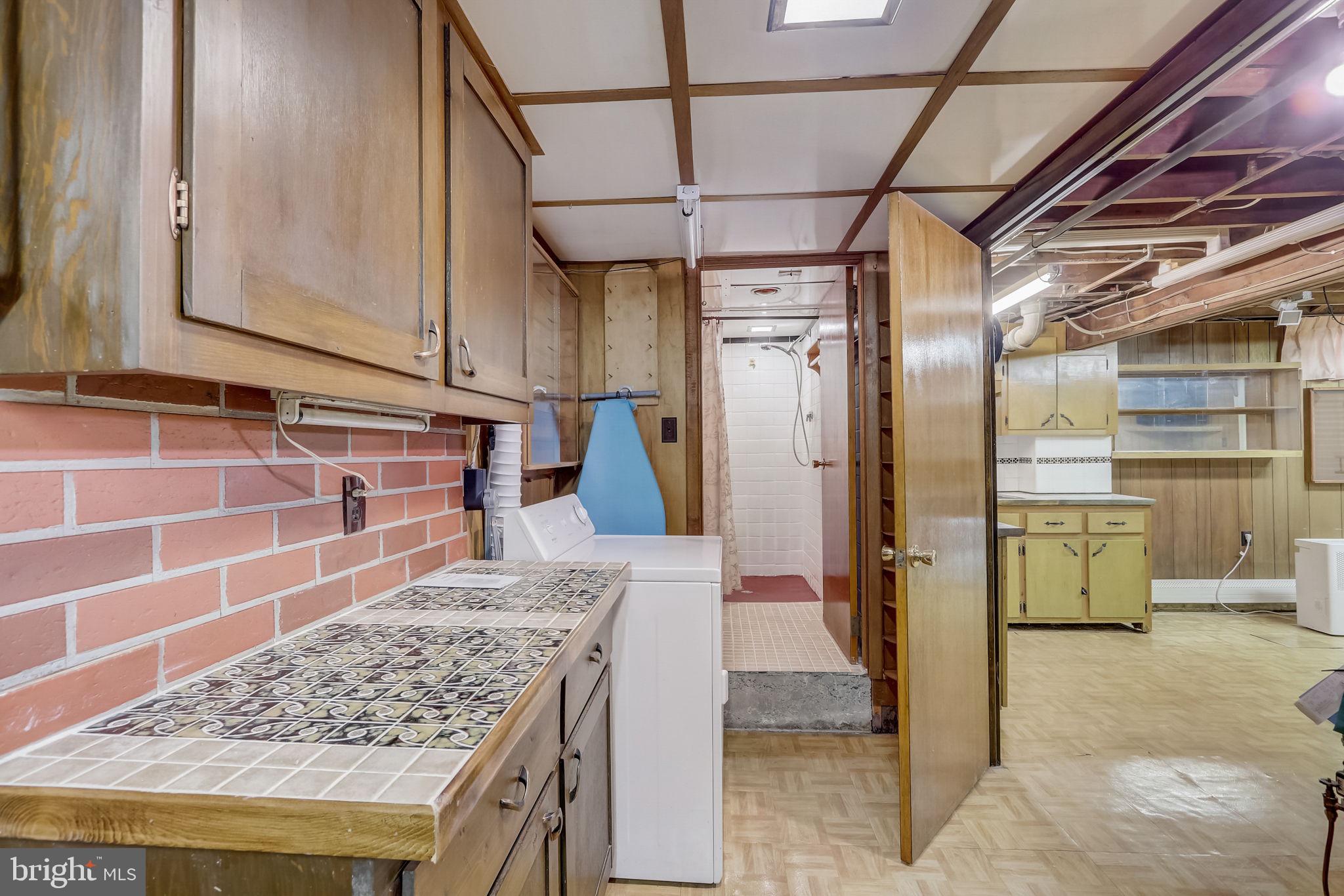 WASHINGTON HGTS - Residential