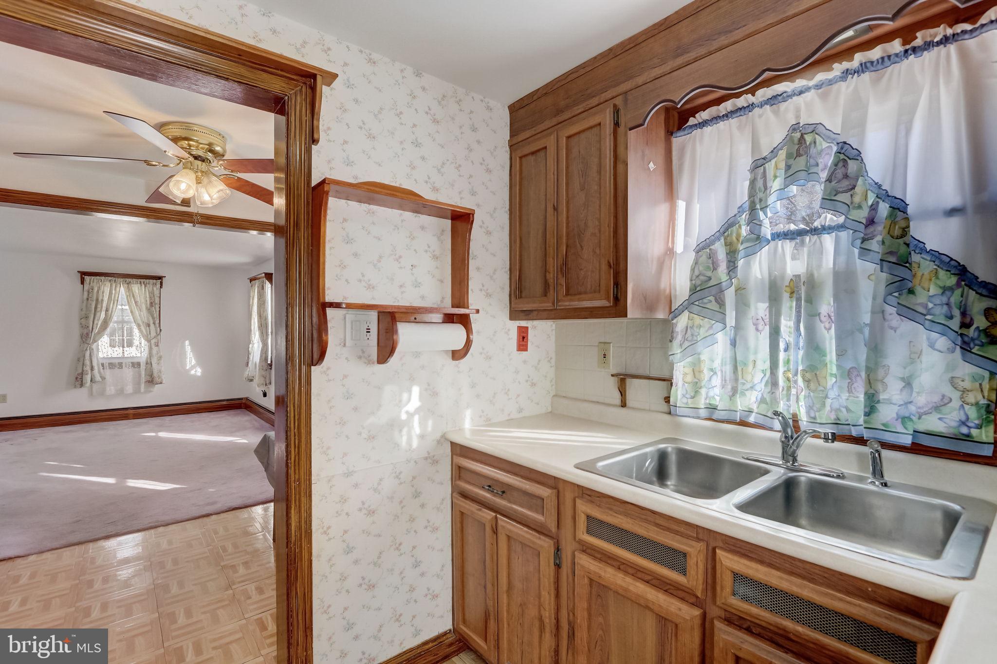 WASHINGTON HGTS - Residential