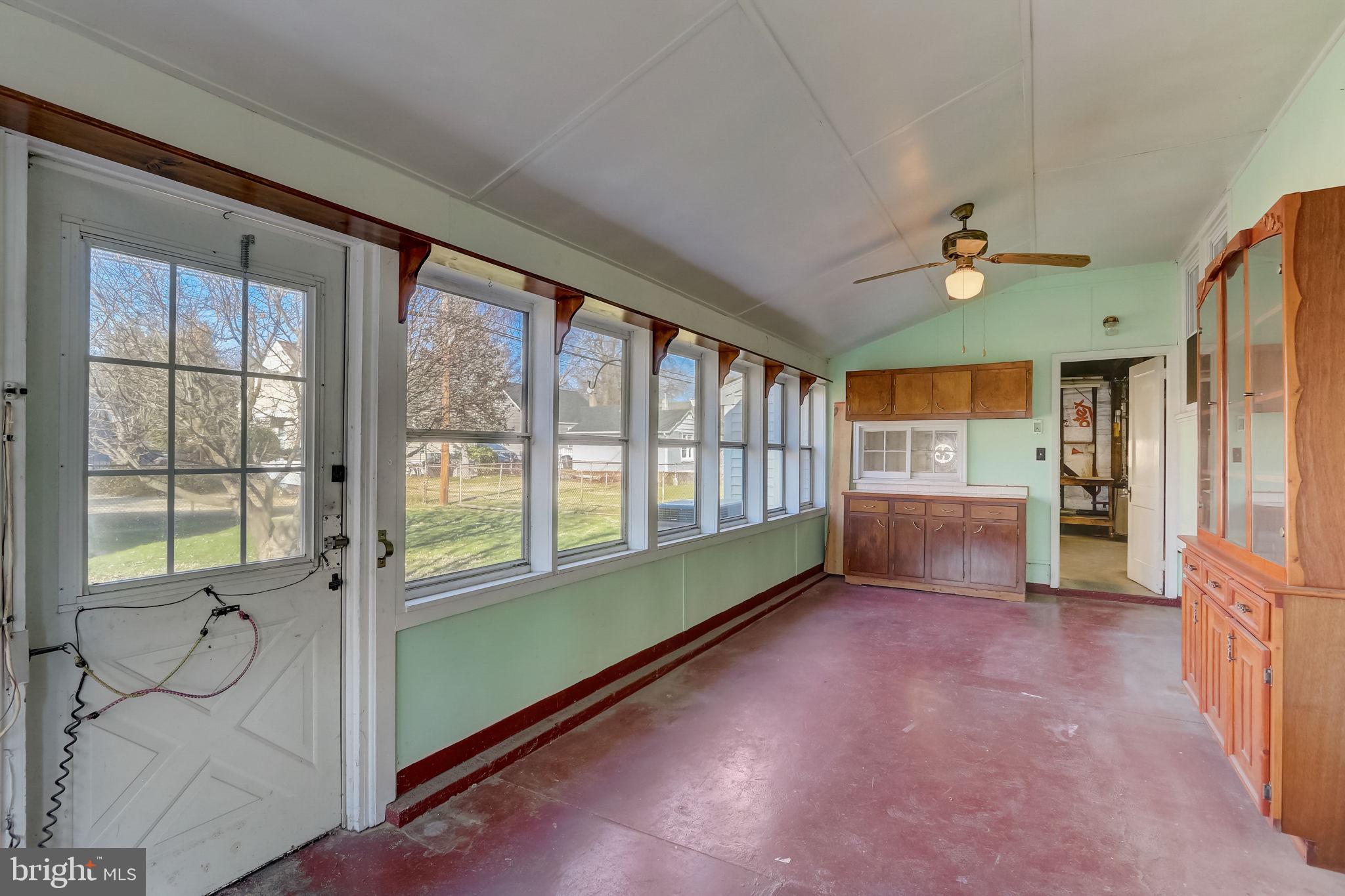 WASHINGTON HGTS - Residential