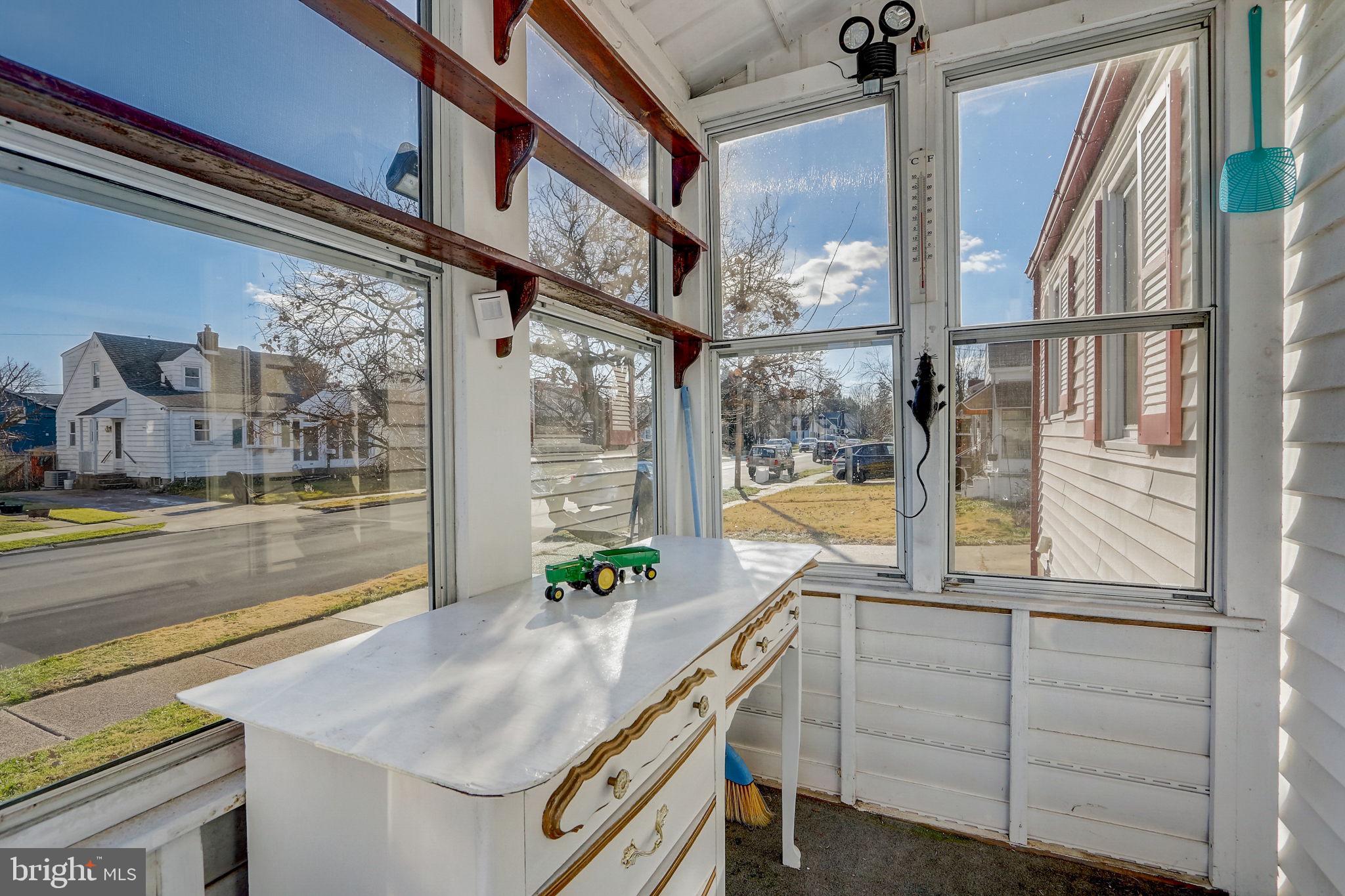 WASHINGTON HGTS - Residential