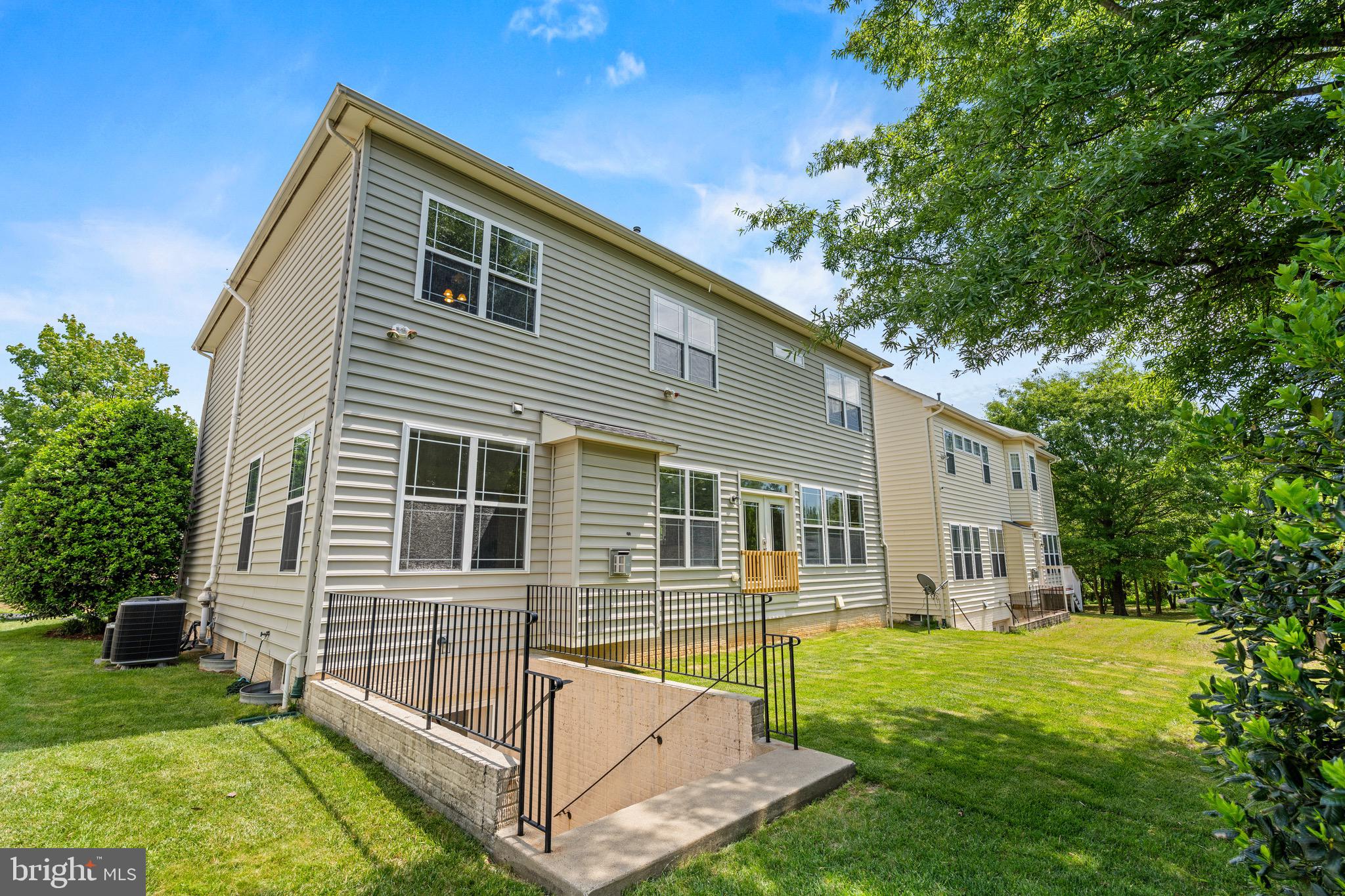 LAUREL HILL LANDBAY - Residential