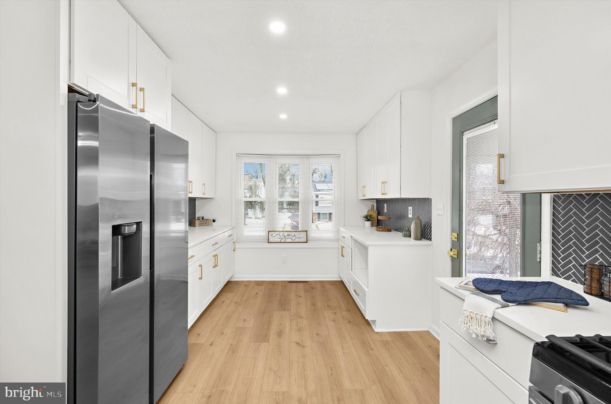 RIPPLEWOOD - Residential