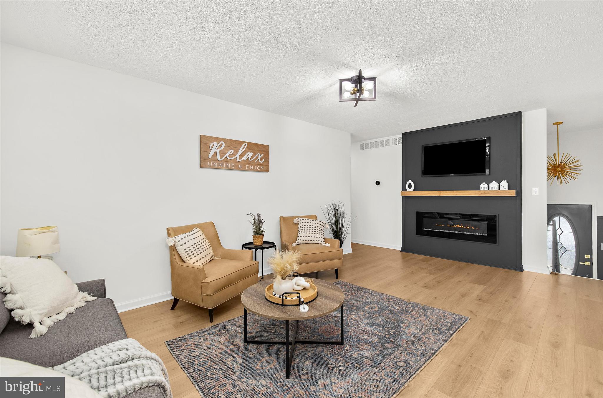 RIPPLEWOOD - Residential