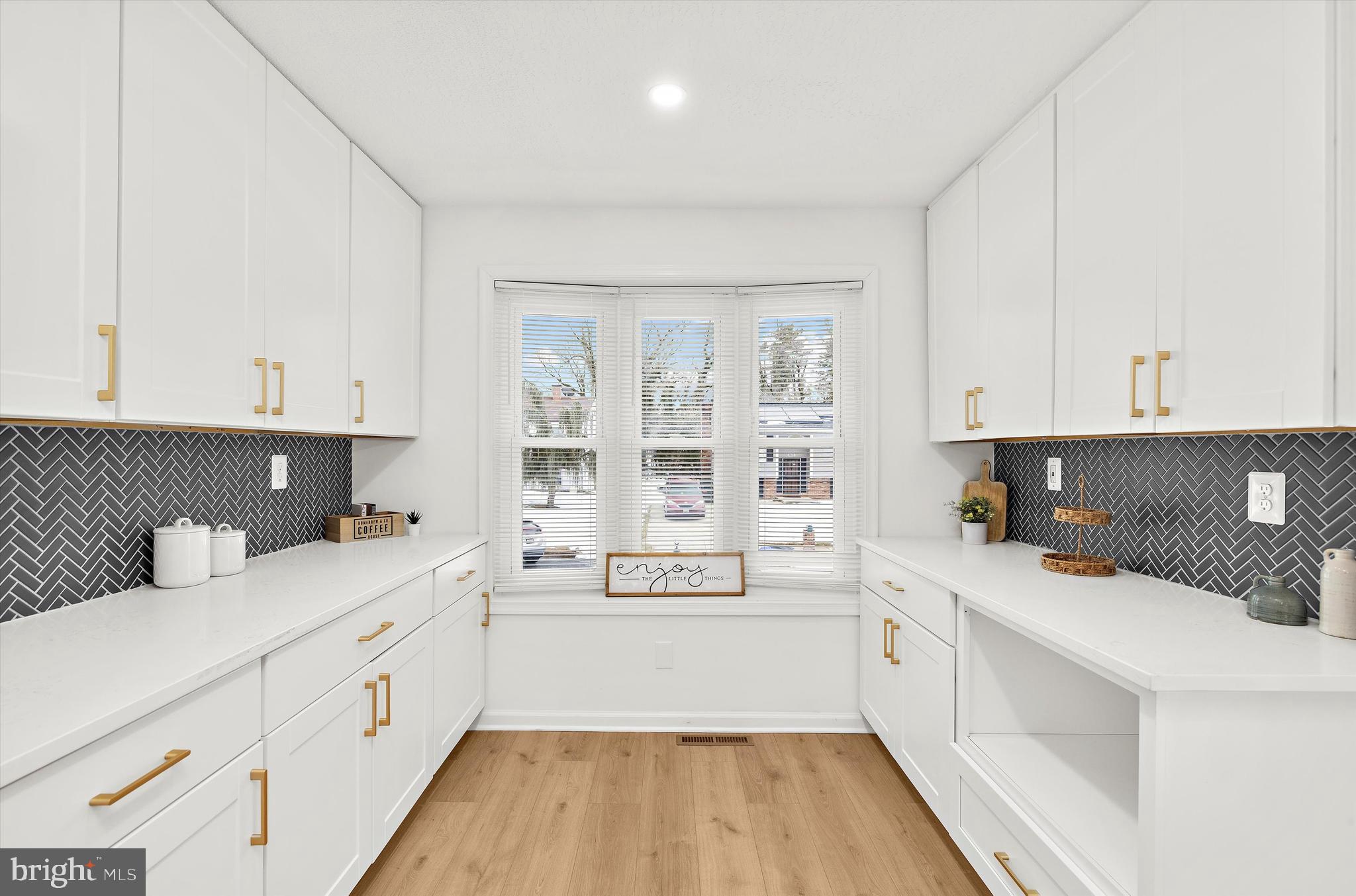 RIPPLEWOOD - Residential