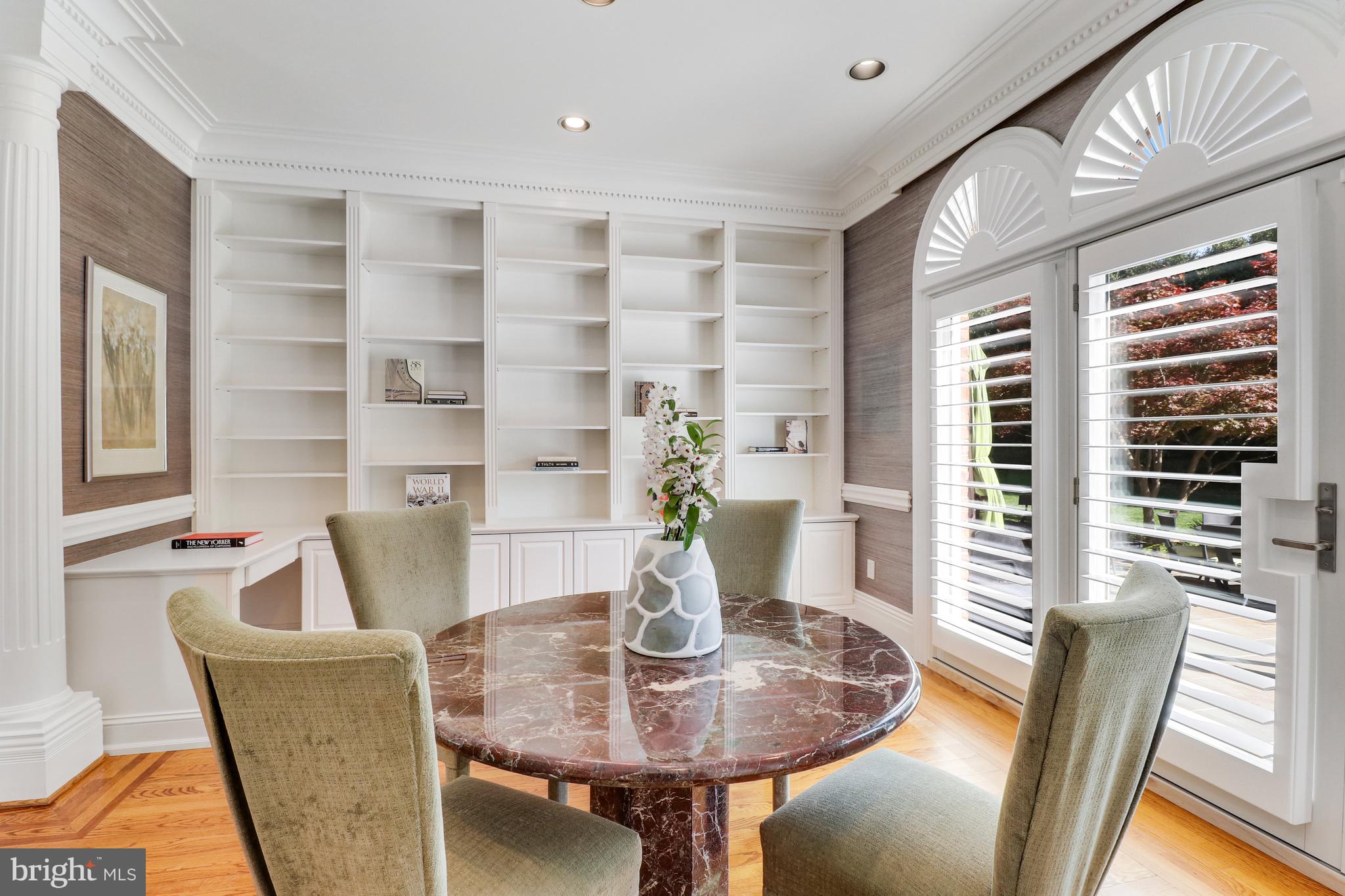 LANGLEY FOREST - Residential