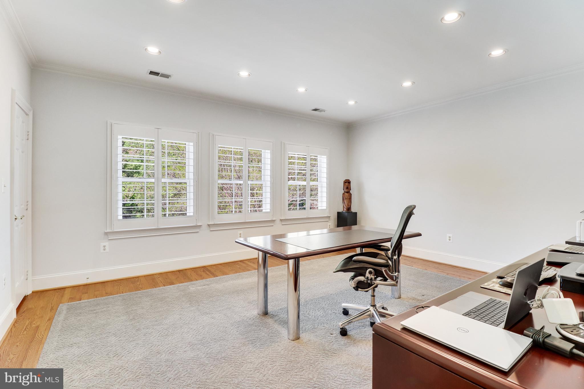 LANGLEY FOREST - Residential