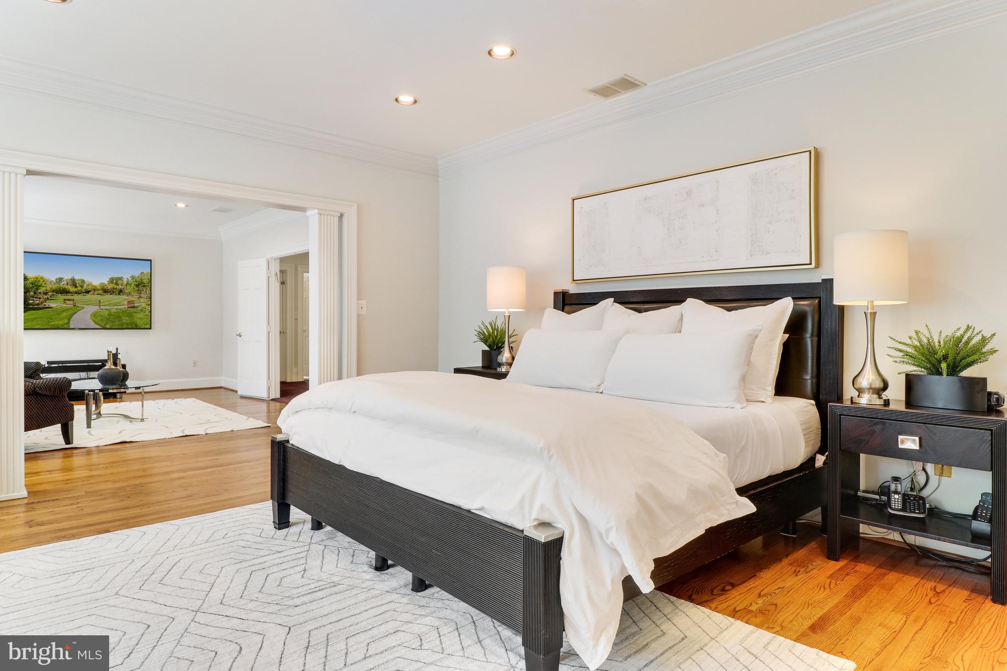 LANGLEY FOREST - Residential