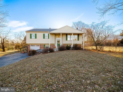 2800 Village Green Lane, Norristown, PA 19403 - MLS#: PAMC2129768