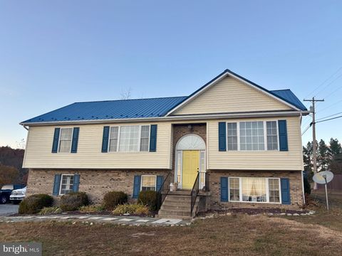 68 SCENIC CAPON BRIDGE WV 26711