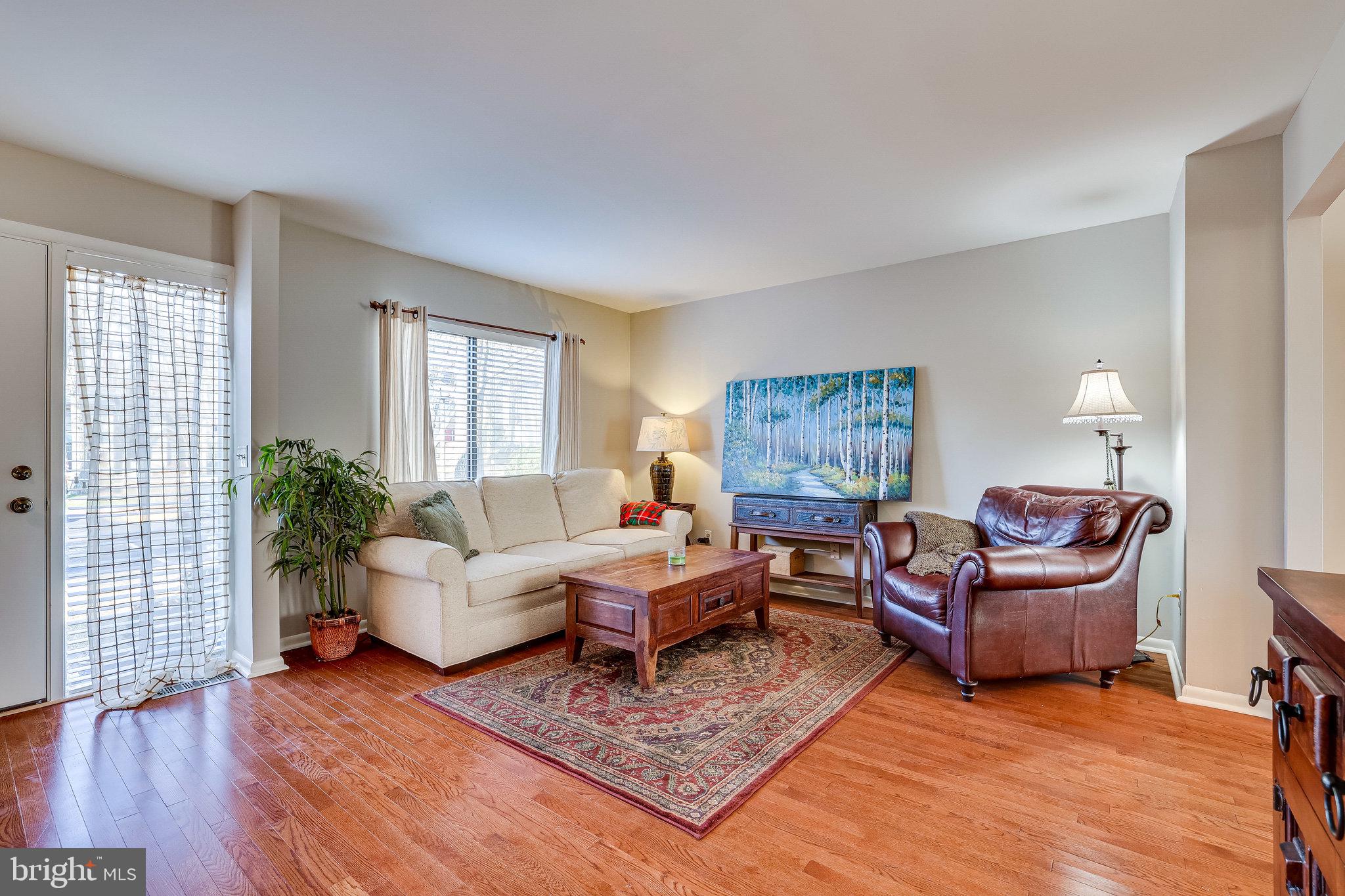 RESTON - Residential